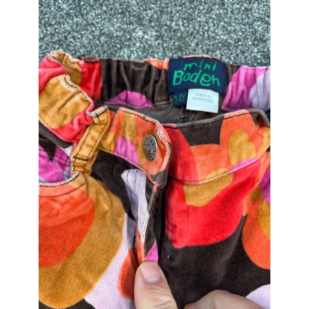 Mini Boden Bunny Graphic Tee and Retro Floral Corduroy Flare Pants Girls 3-4Y